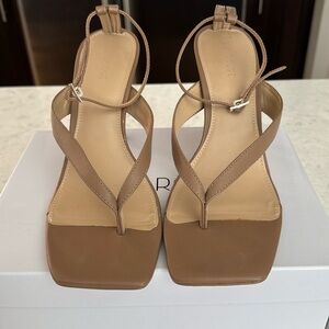 VILLA ROUGE Tan/Fawn Colored Sandal